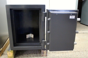 Used 2014 Original TL15 Equivalent High Security Safe