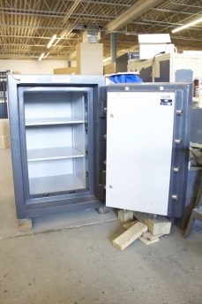 3320 ISM Super Treasury TRTL30X6 High Security Safe