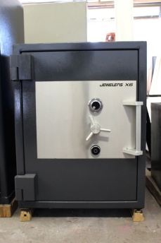 Used JewelersX6 3526 TL30X6 High Security Safe Left Hand Swing