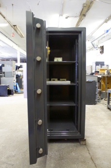 Used 5520 Chatwood Milner TRTL30X6 Equivalent High Security Safe