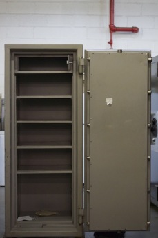 Used 6422 Seyma TL30 Equivalent High Security Safe