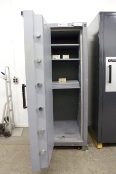 Used 6422 Original Platinum Vault TL30X6 High Security Safe