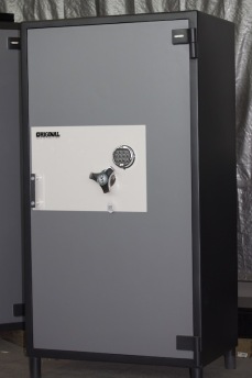 Original Enforcer Extra Wide Home Safe Showroom Model