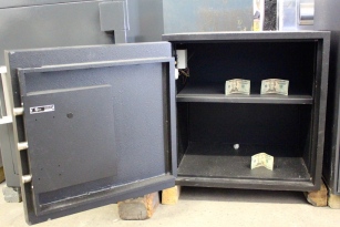 Used Hamilton 2424 TL30 High Security Steel Plate Safe