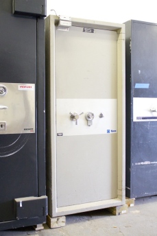 Used Tann 5920 TRTL30X6 High Security Safe