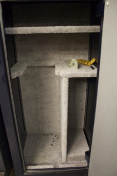 Used Liberty Gun Safe Lincoln 25 Model 