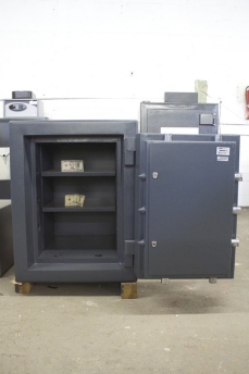 Used Original 2618 TRTL30X6 High Security Safe