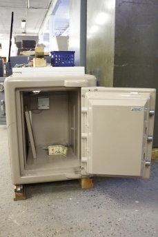 Pre Owned Steelage UL TL30 High Security Safe - 675