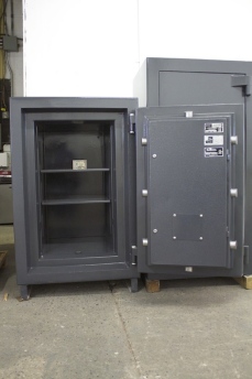 Used Seyma 3520 TRTL30X6 High Security Safe