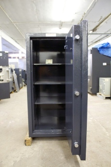 Used Quantum TL30 4820 High Security Safe