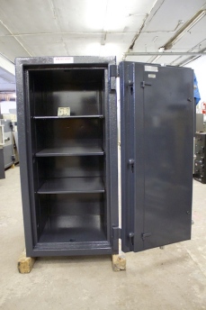 Used Quantum TL30 4820 High Security Safe