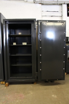 Pre Owned ISM Jewelers 6428 TRTL15X6 High Security Safe