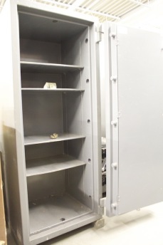 Used 7026 Media Vault UL TL30 High Security Safe