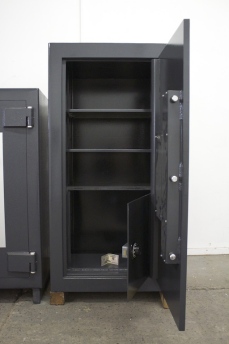 Used Amsec TL15 High Security Safe