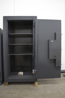 Used Amsec TL15 High Security Safe
