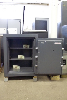 Used Amvault TL15 High Security Safe