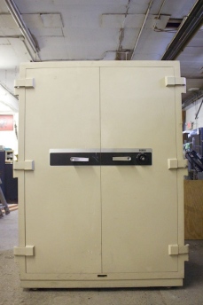 Pre Owned Diebold 4 Hour Double Door Fire Safe