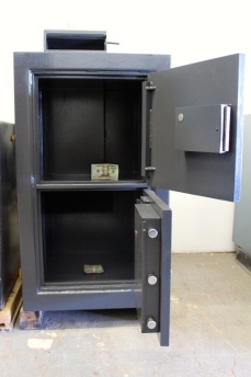 Used Gary Heavy Duty Double Door Drop Safe