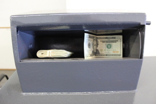 Used Gary Heavy Duty Double Door Drop Safe