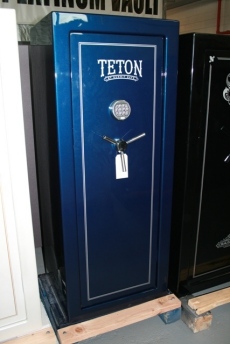 Summit Gun Safe Teton Edition Showroom Model SR18T