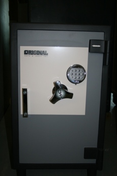 Used 2715 Original (OSV) Enforcer Showroom Model Safe
