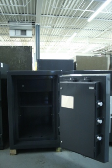3521 ISM Diamond Vault TRTL30X6 High Security Used Safe