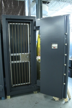 Used ISM Super Treasury TRTL30X6 7526 Special Edition High Security Safe