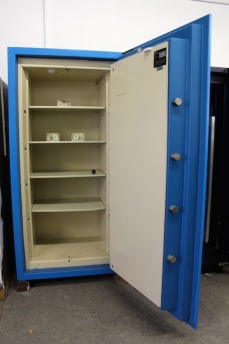 Used Kaso Gem TRTL30X6 Model 250 High Security Safe