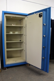 Used Kaso Gem TRTL30X6 Model 250 High Security Safe