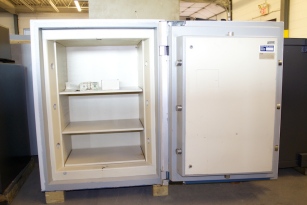 Used Kaso 230 Gem MK-II TRTL30X6 High Security Safe