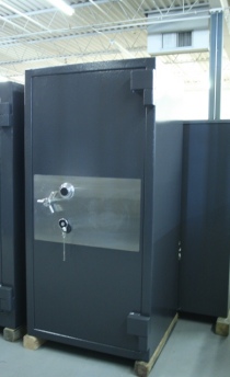 Used Quantum 6025 TL30X6 High Security Safe