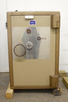 Used SLS Columbia TRTL30X6 Model 3520 High Security Safe