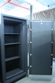 Pre Owned Fichet Bauche 7027 TRTL30X6 High Security Safe