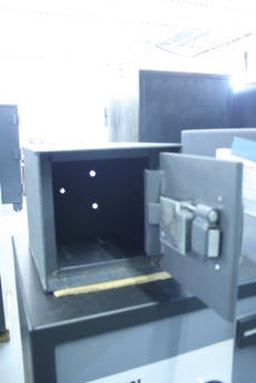 Used Gardall Floor and Utility Safe