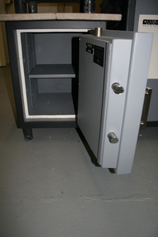 Used 1814 Original (OSV) Resistor 2 Hr. Fire Safe Showroom Model