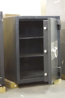 Used Quantum 3625 TL15 High Security Safe