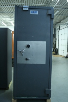 Used Quantum MVP 7025 TL30X6 High Security Safe