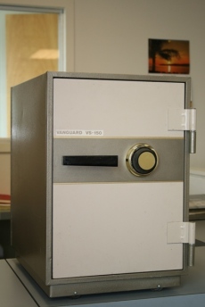 Used Vanguard VS-150 1 Hour Fire Safe